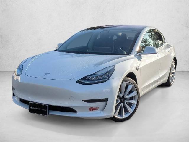 Tes-la model 3